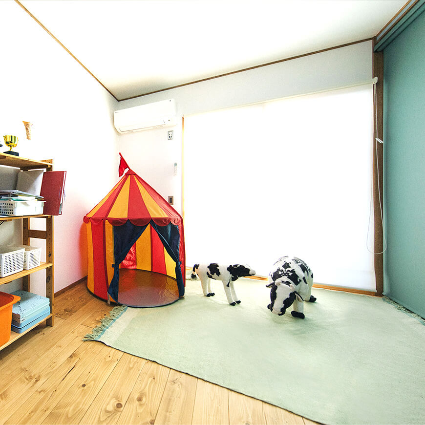 明るい子供部屋